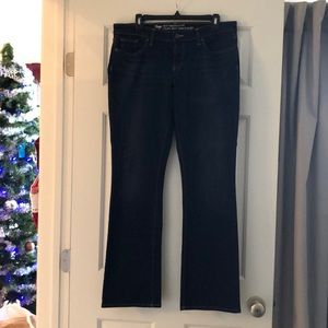 Women’s Gap Jeans